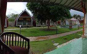 La Cama Bali - The Lynch